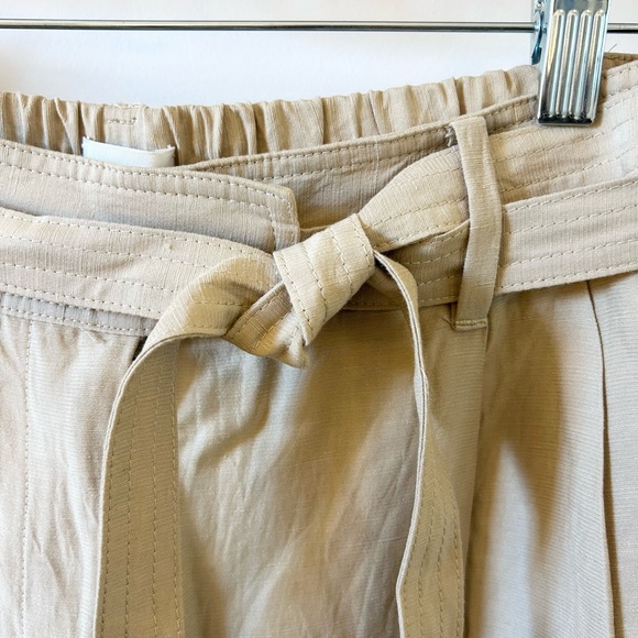 WILFRED, Aritzia Linen Pleated Cargo Pants, Cropped w/ Tie Belt - size 10 - Picture 5 of 8